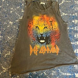 Def Leppard cut shirt